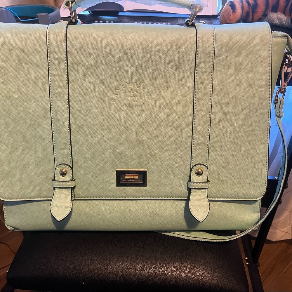 Ease Gave Mint Briefcase